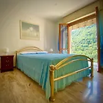 Spacious With Air Conditioning Appartamento *
