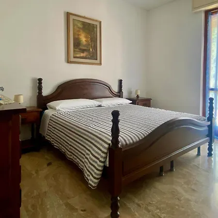 Spacious With Air Conditioning Appartamento *